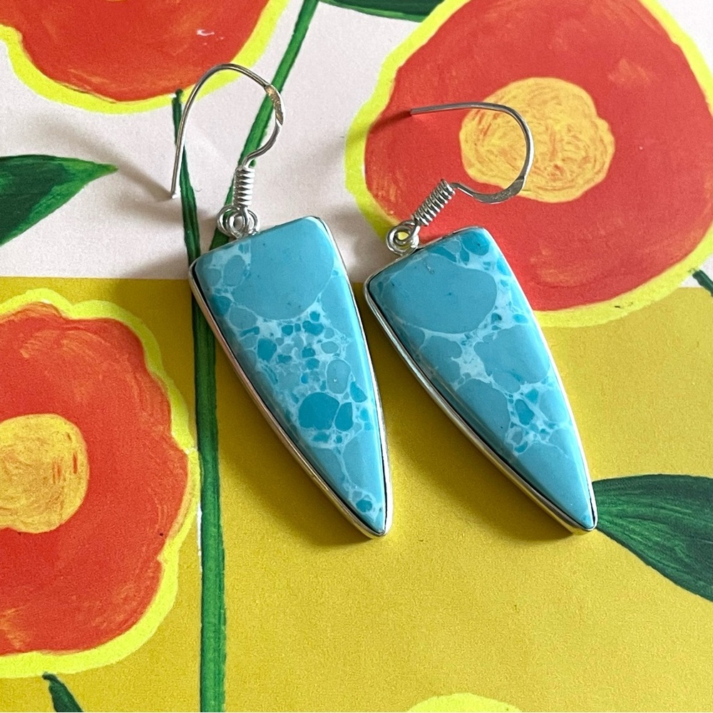 🚨🚨🚨🚨FINAL SALE!!!!🚨🚨🚨🚨 Artisan style blue stone dangle earrings